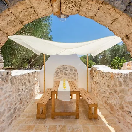 Trullo Donna Lucia Con Piscina * Latiano