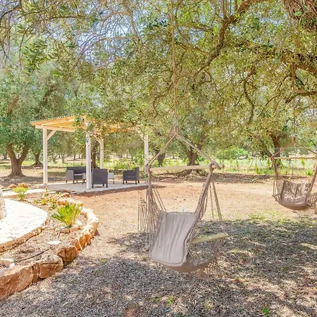 Feriehus Trullo Donna Lucia Con Piscina